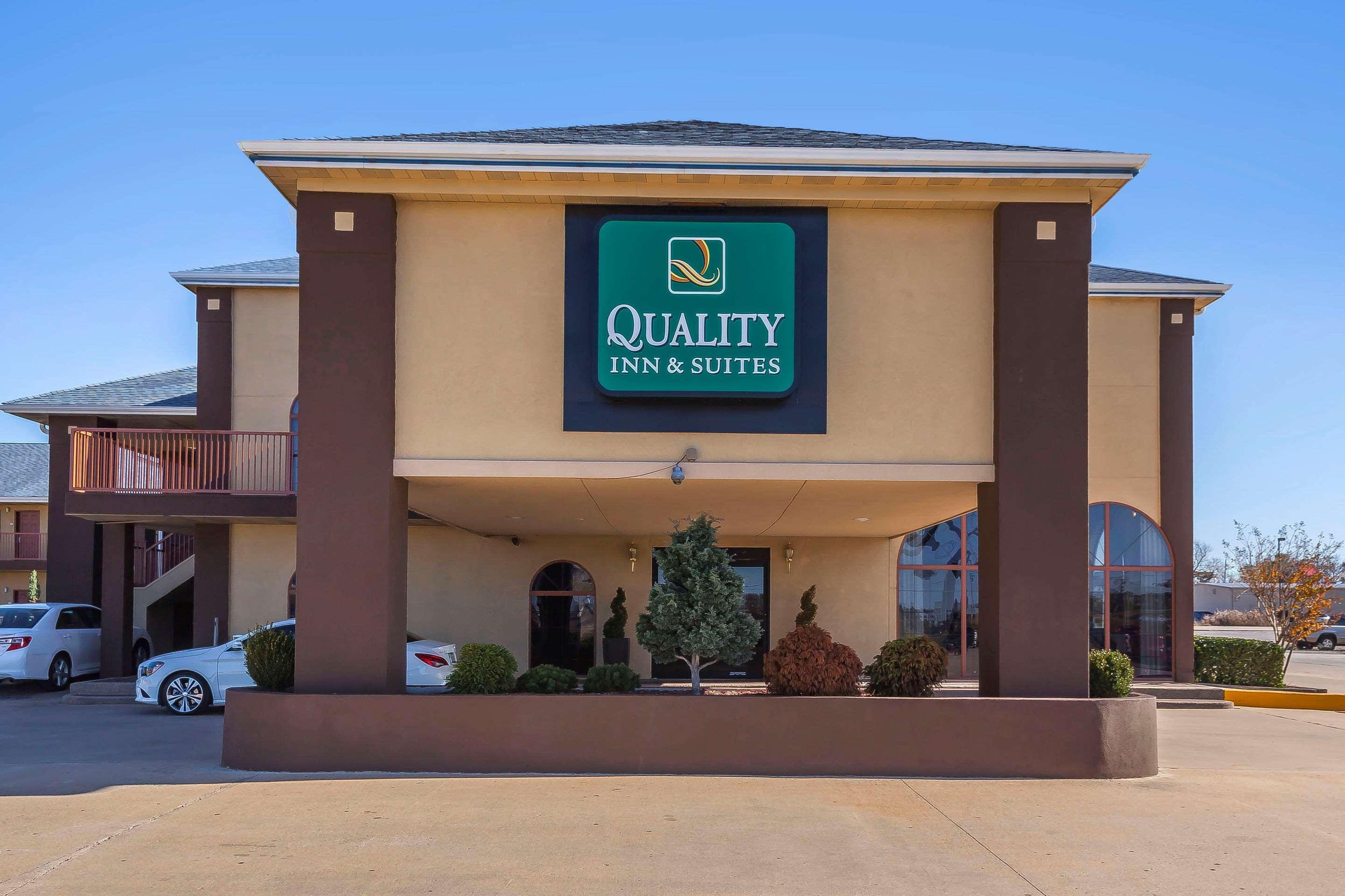 Quality Inn & Suites Owasso Us-169 Buitenkant foto